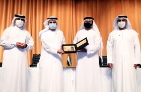 الأرشيف الوطني ومركز أبوظبي للغة العربية يوقّعان مذكرة تفاهم 