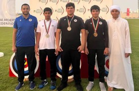 «لاعبو نادي مليحة يتألقون بفوزهم بميداليات في بطولة دوري الإمارات للقوس والسهم»