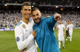 رونالدو يقدم نفسه لريال مدريد بديلا لكريم بنزيما