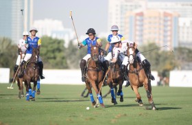 الإمارات يقسو على «كلينوفا» وفوز غنتوت على الذئاب بصعوبة 