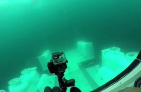 كيف أفلت ملياردير وابنه من مأساة الغواصة؟