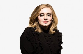 أديل تصدم محبيها بنحافتها في عيد ميلادها 