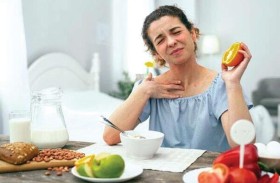 لماذا يصاب البعض بالحساسية تجاه بعض الأطعمة؟