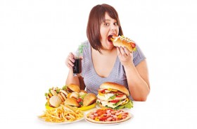 الإفراط في تناول الطعام يسبب تمدد المعدة
