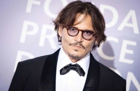 جوني ديب يستعد لإنتاج أول عمل سينمائي بالإنجليزية مقتبس من 