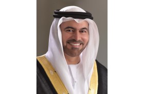 محمد القرقاوي: يوم العلم مناسبة وطنية تجسّد وحدة الإمارات وقوتها