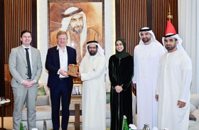 «الوطني الاتحادي» يبحث سبل تعزيز التعاون مع رئيس لجنة الصداقة البرلمانية البريطانية الإماراتية