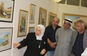 «ذاكرة فنان» معرض لكوثر صبري في النادي الثقافي العربي