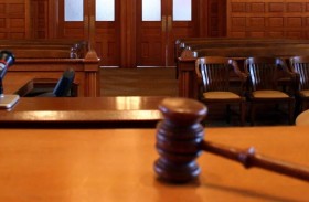 إيقاف 4 محاميات لتشاجرهن داخل محكمة