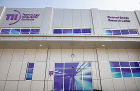 معهد الابتكار التكنولوجي يطلق منصّة للنماذج اللغوية العربية الكبيرة OALL  