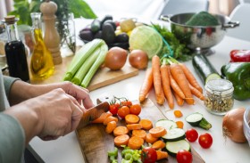 مصادر غير متوقعة للألياف تعزز صحتك اليومية