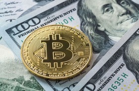 استقرار الدولار وارتفاع العملات المشفرة