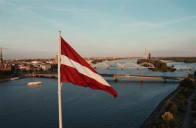 لاتفيا تتهم روسيا بانتهاك مجالها الجوي