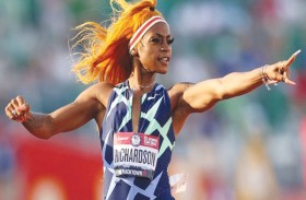 ريتشاردسون تحقق أسرع زمن في سباق 100 متر 