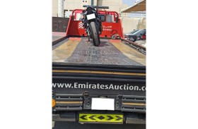 شرطة دبي تضبط شاباً قاد دراجته النارية بتهور على شوارع الإمارة