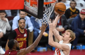 كافالييرز يواصل سلسلة انتصاراته.. و40 نقطة لغارلاند 