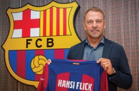  الألماني فليك لإعادة بناء برشلونة بدلاً من تشافي 