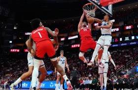 شنغون يمدد سلسلة انتصارات روكتس إلى خمسة 