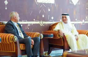 ســعود بــــن صقــر يســـتقبل ســـفير باكســـتان