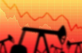 انخفاض أسعار النفط 5 % في التعاملات الآسيوية ​المبكرة