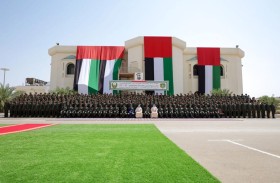 حمدان بن محمد يشهد تخريج دورتي الضباط الجامعيين 41 و42 في كلية زايد ‏الثاني العسكرية