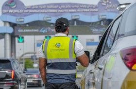 «الموانئ والجمارك» في دبي تُسجّل دخول أكثر من 9 ملايين مركبة عبر المنافذ والمناطق الحرة للإمارة