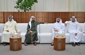 محمد بن راشد يقدم التعازي في وفاة حمد الخييلي