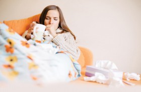 أفضل علاج لاحتقان الحلق.. جرّبيه