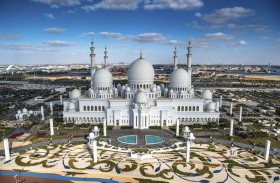 1.9 مليون ضيف يرتادون جامع الشيخ زايد الكبير في أبوظبي خلال رمضان وإجازة عيد الفطر