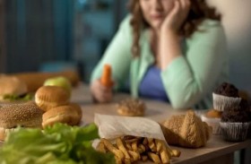 اضطراب الشراهة.. جهاز جديد مزروع بالدماغ قد يجد الحل