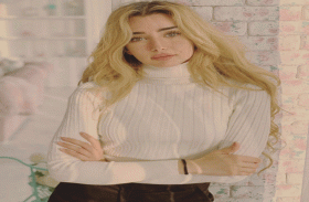 هنا الزاهد بطلة (حلوة الدنيا سكر)