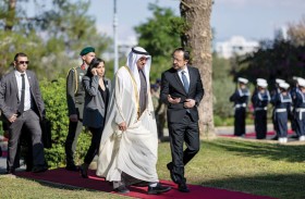 جرت لسموه مراسم استقبال رسمية..رئيس الدولة يصل القصر الرئاسي في نيقوسيا يرافقه الرئيس القبرصي