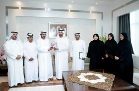 خليفة بن محمد رئيساً فخرياً لجمعية الإمارات للإدارة العامة