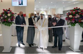 سلطان القاسمي يفتتح مختبرات الكيمياء والأحياء الجديدة في أميركية الشارقة
