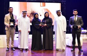 راشد بن حمدان بن زايد يشهد احتفال جمعية الصحفيين بمناسبة يوم المرأة الإماراتية