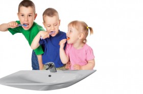 6 مكونات في معجون الأسنان يجب تجنبها