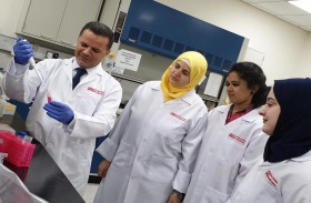 أطروحة دكتوراة عن بُعد في جامعة الإمارات بعنوان الوراثة الدوائية في مجتمع الإمارات يستفيد منها 93 بالمئة من الإماراتيين