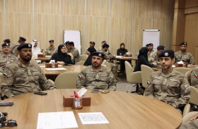 شرطة أبوظبي تنظم جلسة عصف ذهني لتوظيف وكلاء الذكاء الاصطناعي