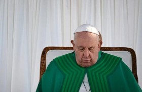  البابا يترأس قداسا في بابوا غينيا-الجديدة 