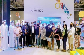 السفير توني جودي  المفوض العام يفتتح جناح  جزر البهاما