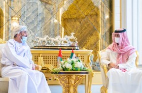 ولي عهد عجمان يستقبل السفير العماني