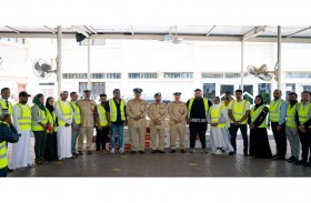 مبادرة «إفطاركم علينا» توزع المير الرمضاني على الأسر المتعففة