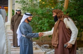 زايد بن حمد يبحث مع وفد ليبي سبل تطوير سباقات الصيد بالصقور