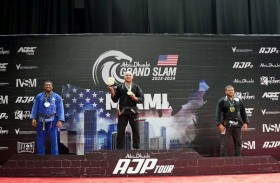 أبطال الإمارات يحصدون 10 ميداليات ملونة في منافسات المحترفين