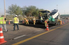 بلدية مدينة أبوظبي تنجز أعمال إصلاح طريق الشاحنات عند نفق (UD-08) باتجاه أبوظبي