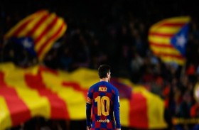 لماذا لا يريد ميسي التجديد لبرشلونة إلى الآن؟