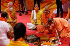  مودي يضع حجر الأساس لمبعد مثير للجدل في الهند