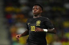 فينيسيوس يشتكي من تعرض مستشاره لإساءة عنصرية 