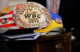 «حزام ملاكمة» بلقاء ترامب وزيلينسكي يثير تساؤلات.. ما القصة؟