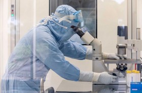 مسؤولون: معظم جرعات لقاح كورونا في أمريكا لم تُستخدم 